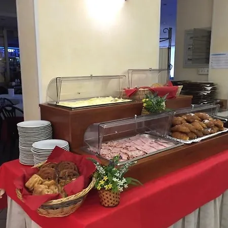 Hotel Bagli - Cristina 3*
